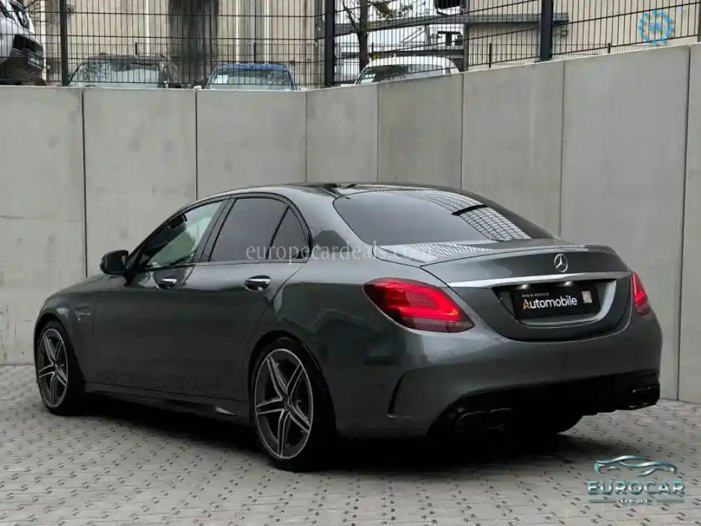 Mercedes-Benz C 63 AMG