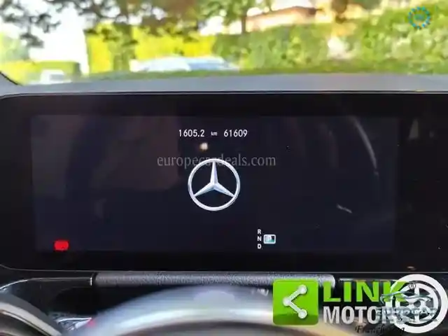 Mercedes-Benz B 200