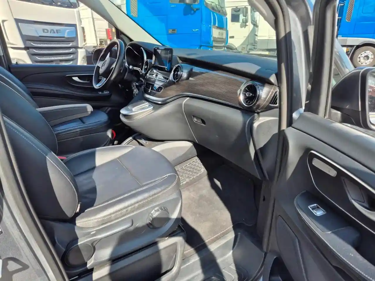 Mercedes-Benz V 250