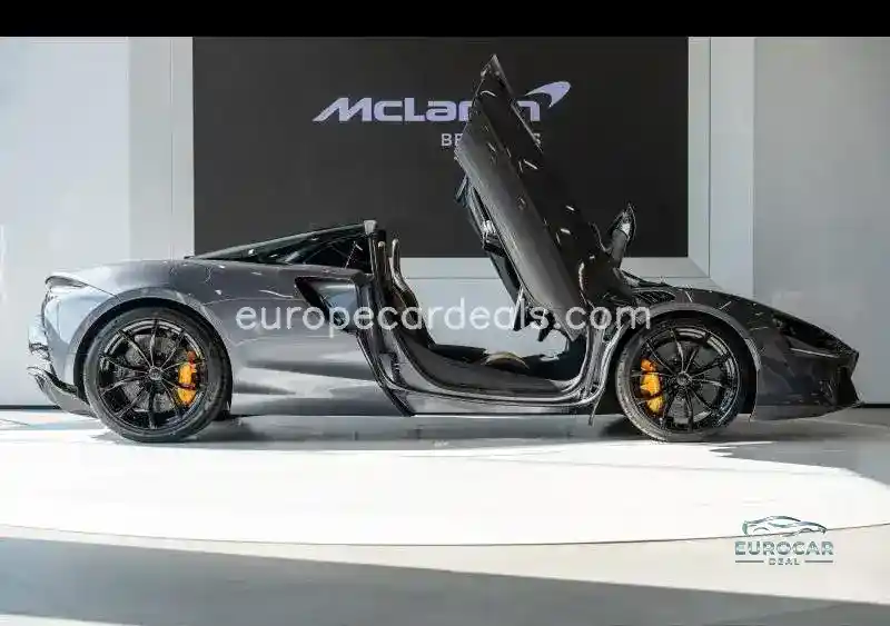 McLaren Artura