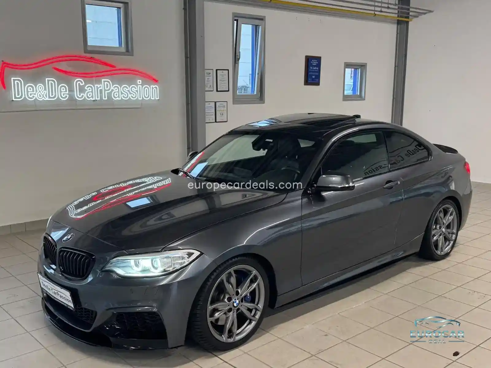 BMW M240i
