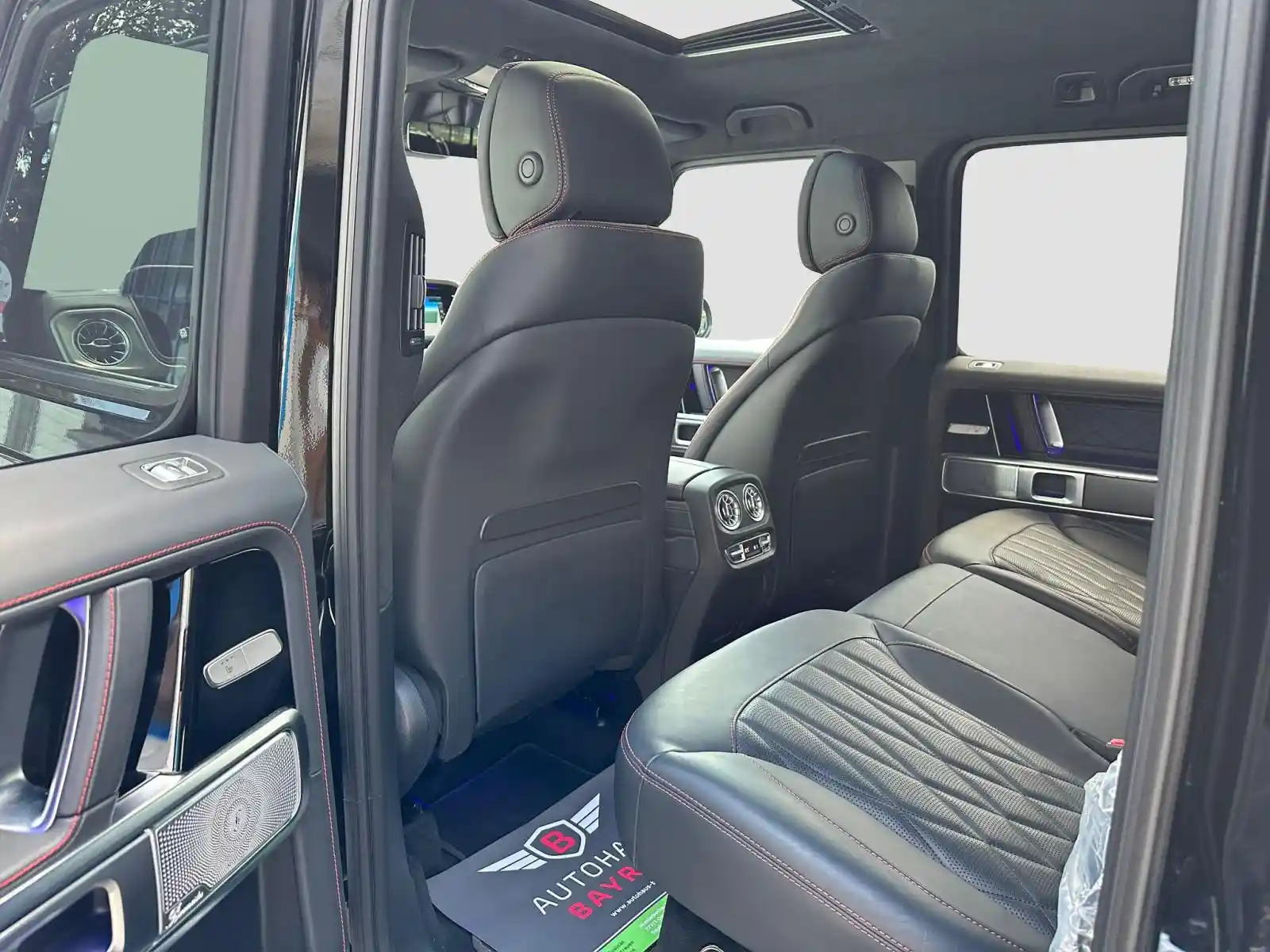 Mercedes-Benz G 500