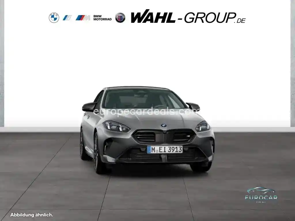 BMW M235
