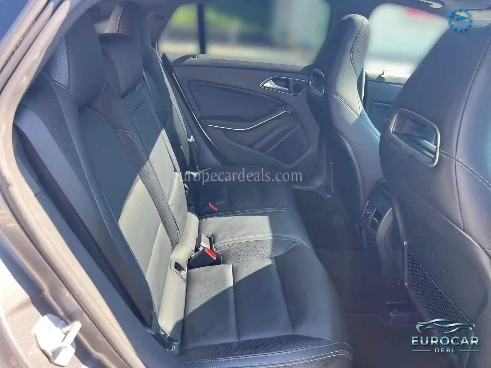Mercedes-Benz CLA 45 AMG Shooting Brake