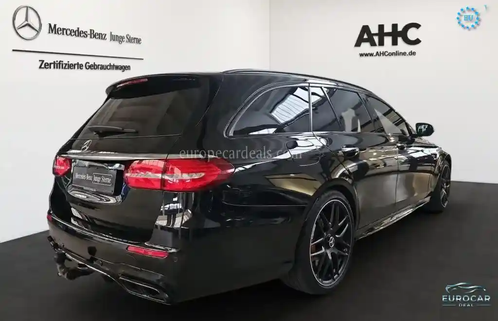 Mercedes-Benz E 63 AMG