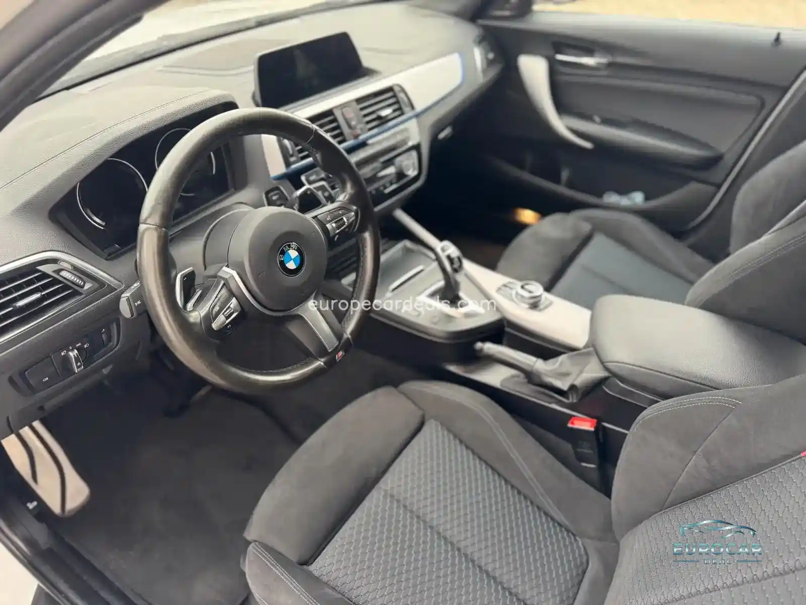 BMW M140i