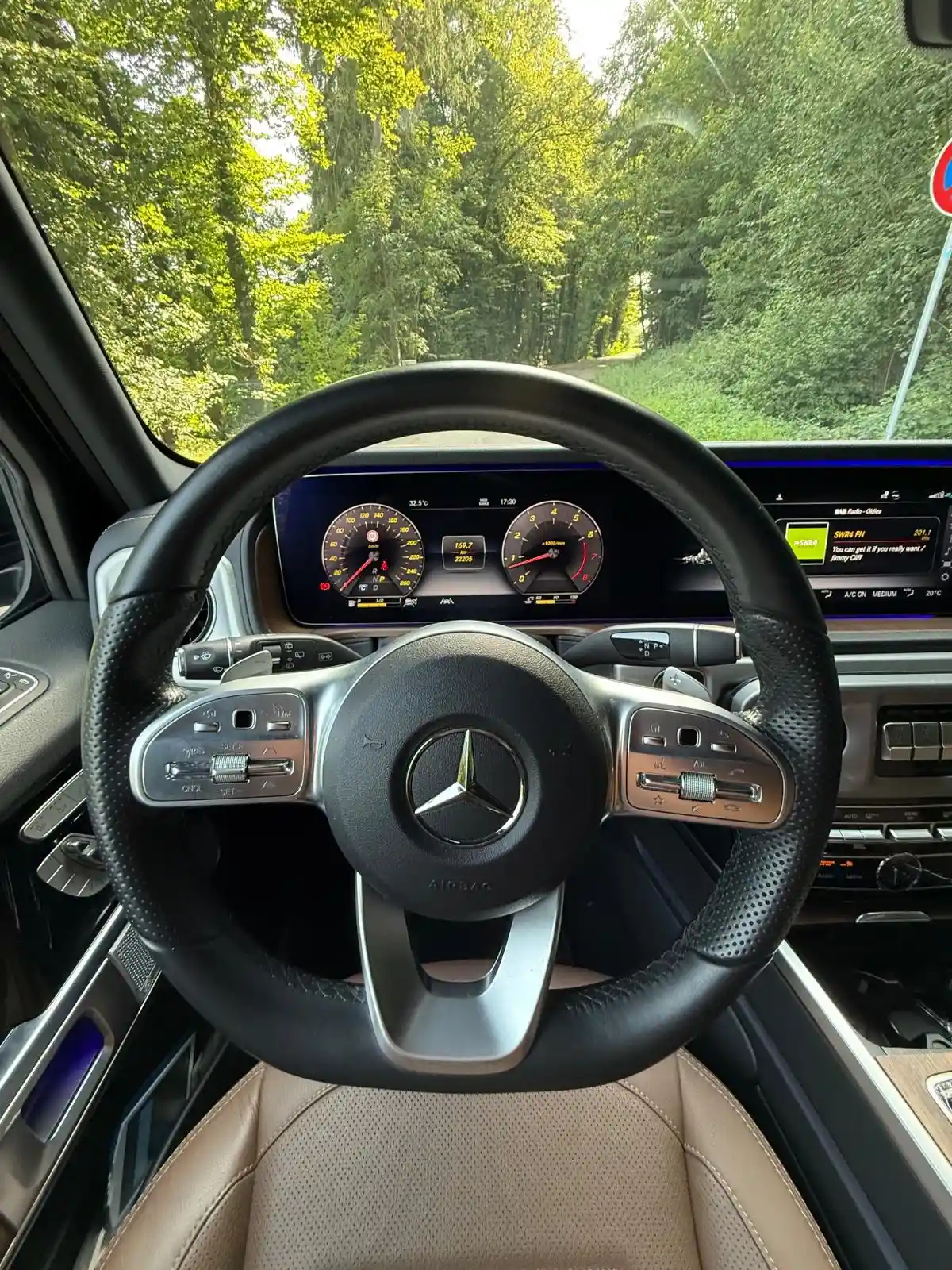 Mercedes-Benz G 500