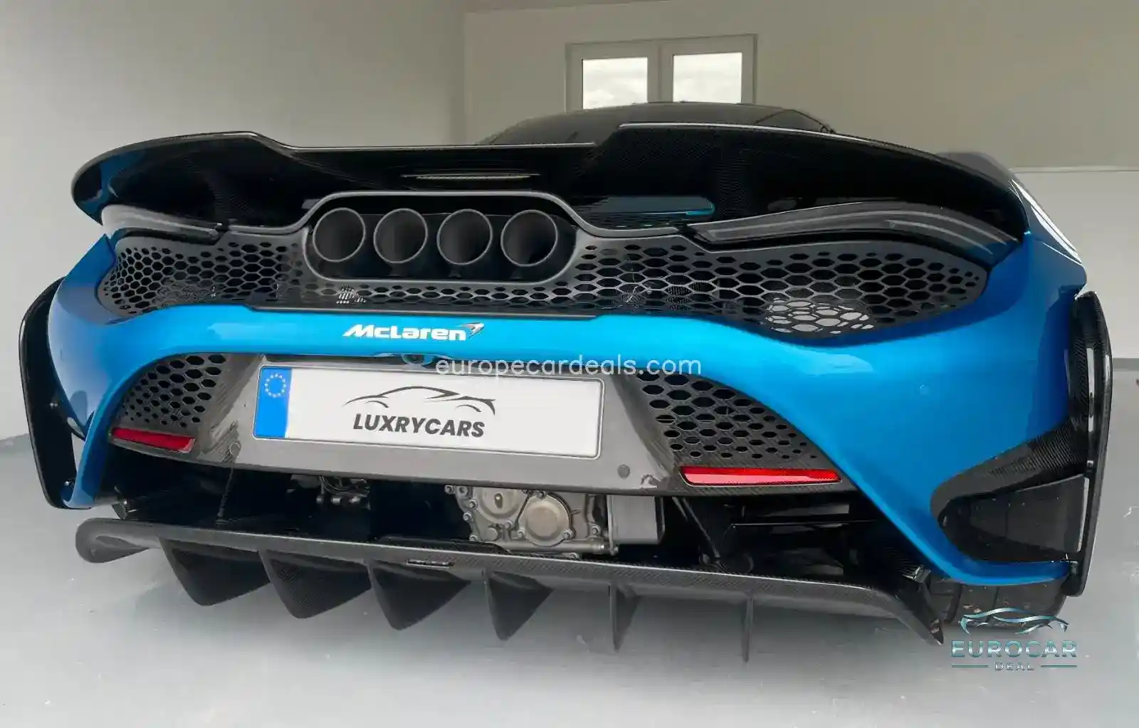 McLaren 765LT