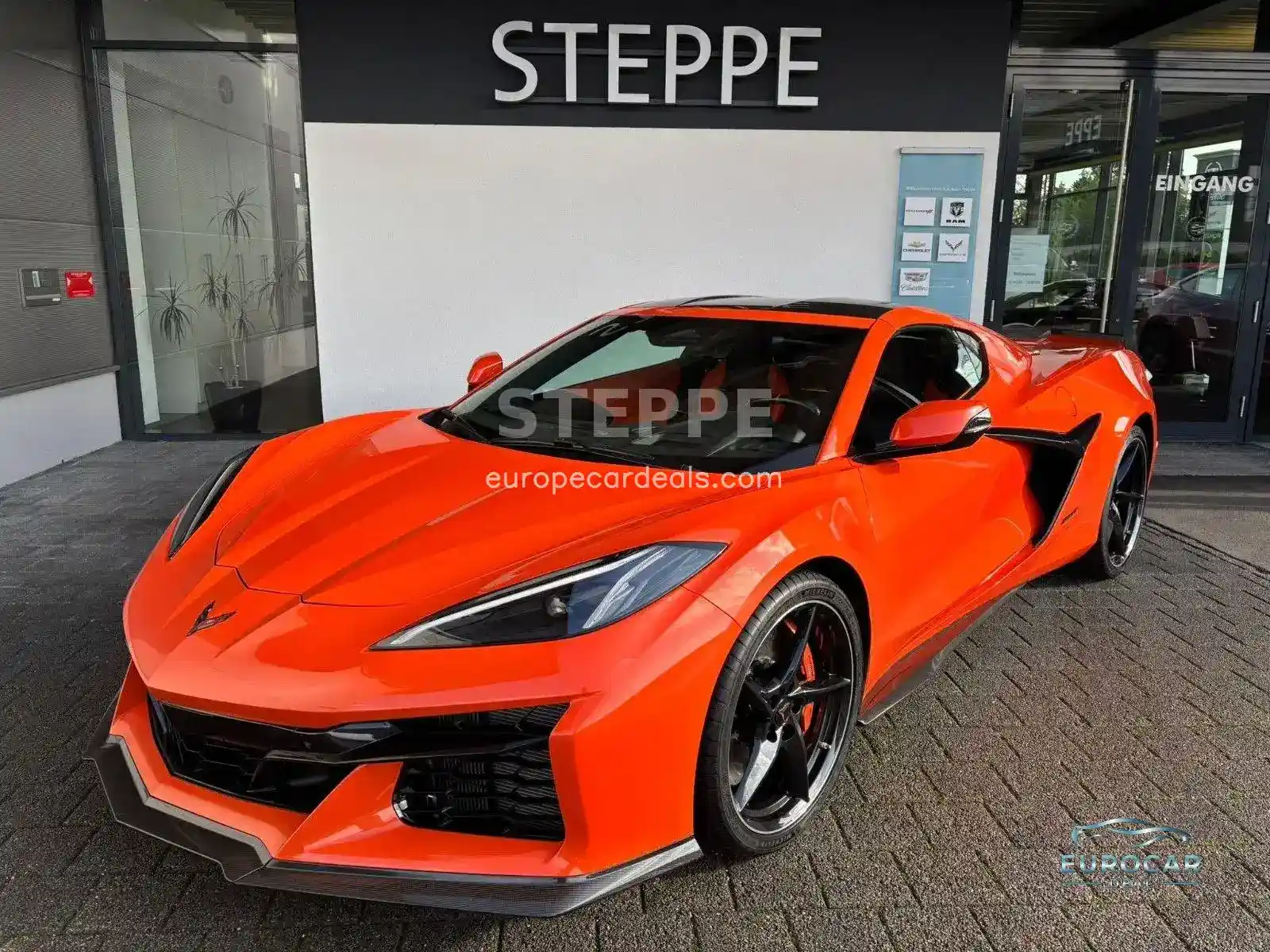 Corvette C8
