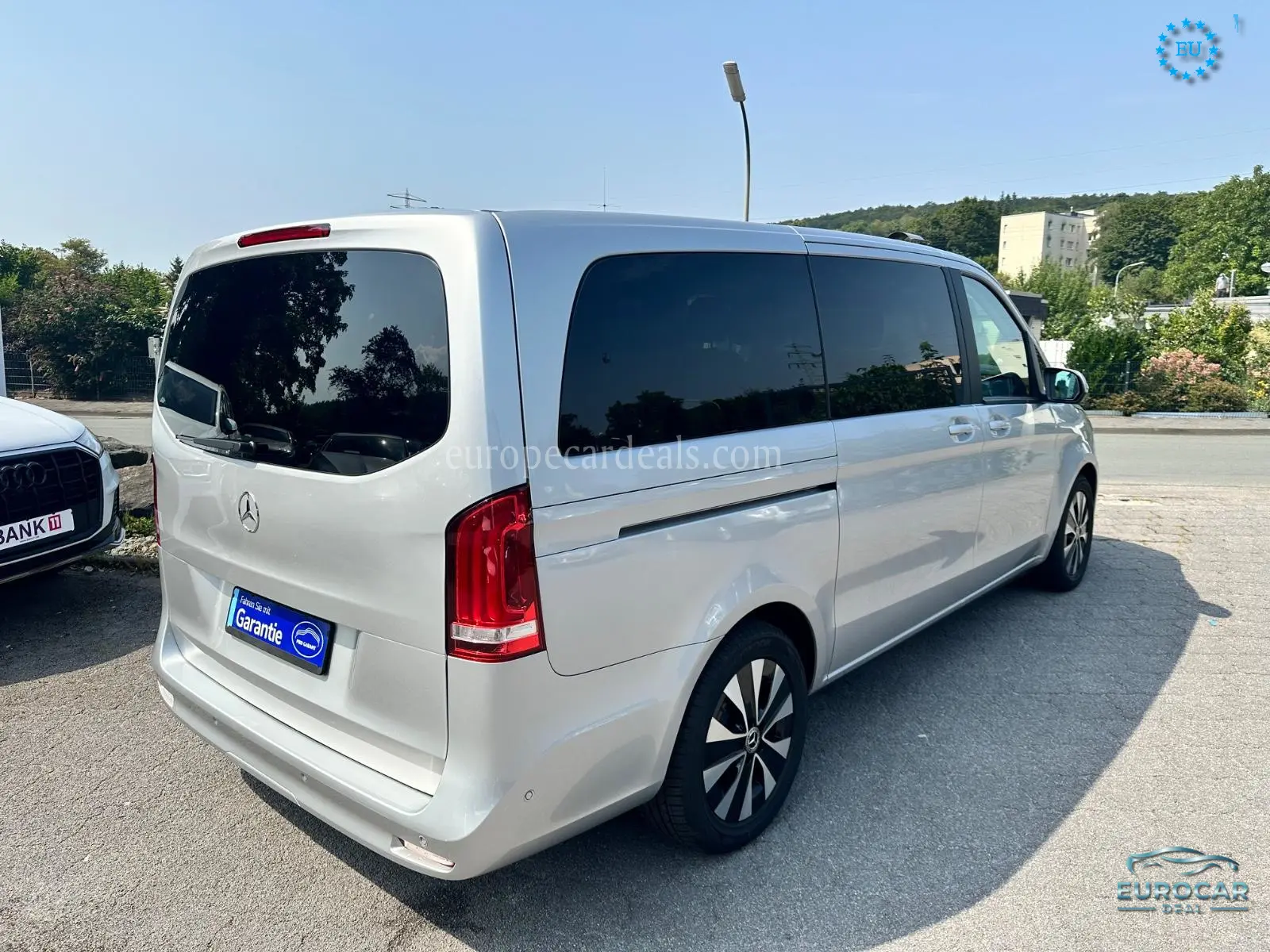 Mercedes-Benz V 220