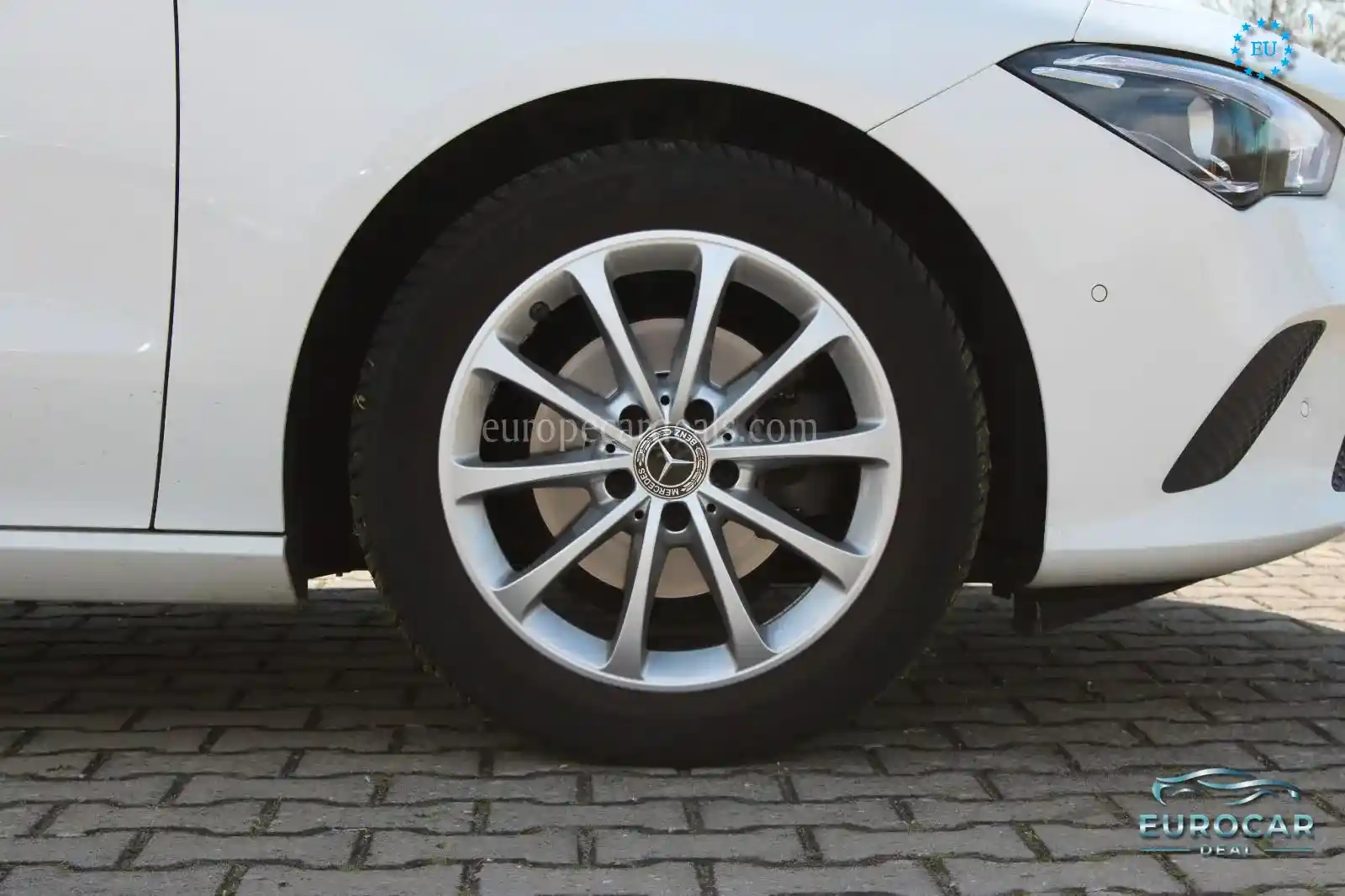 Mercedes-Benz CLA 180