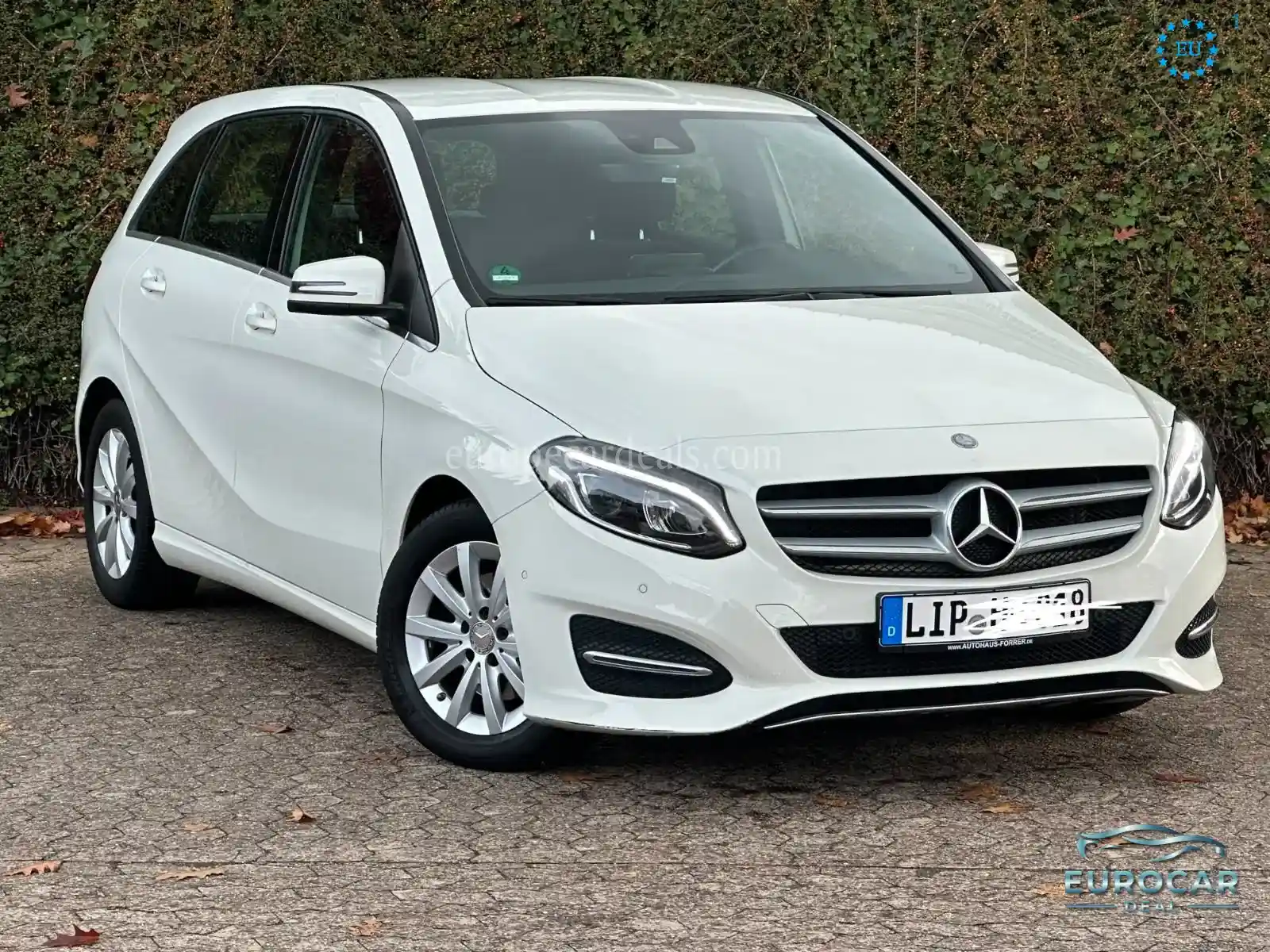 Mercedes-Benz B 180