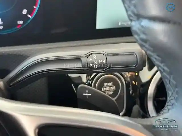 Mercedes-Benz A 220