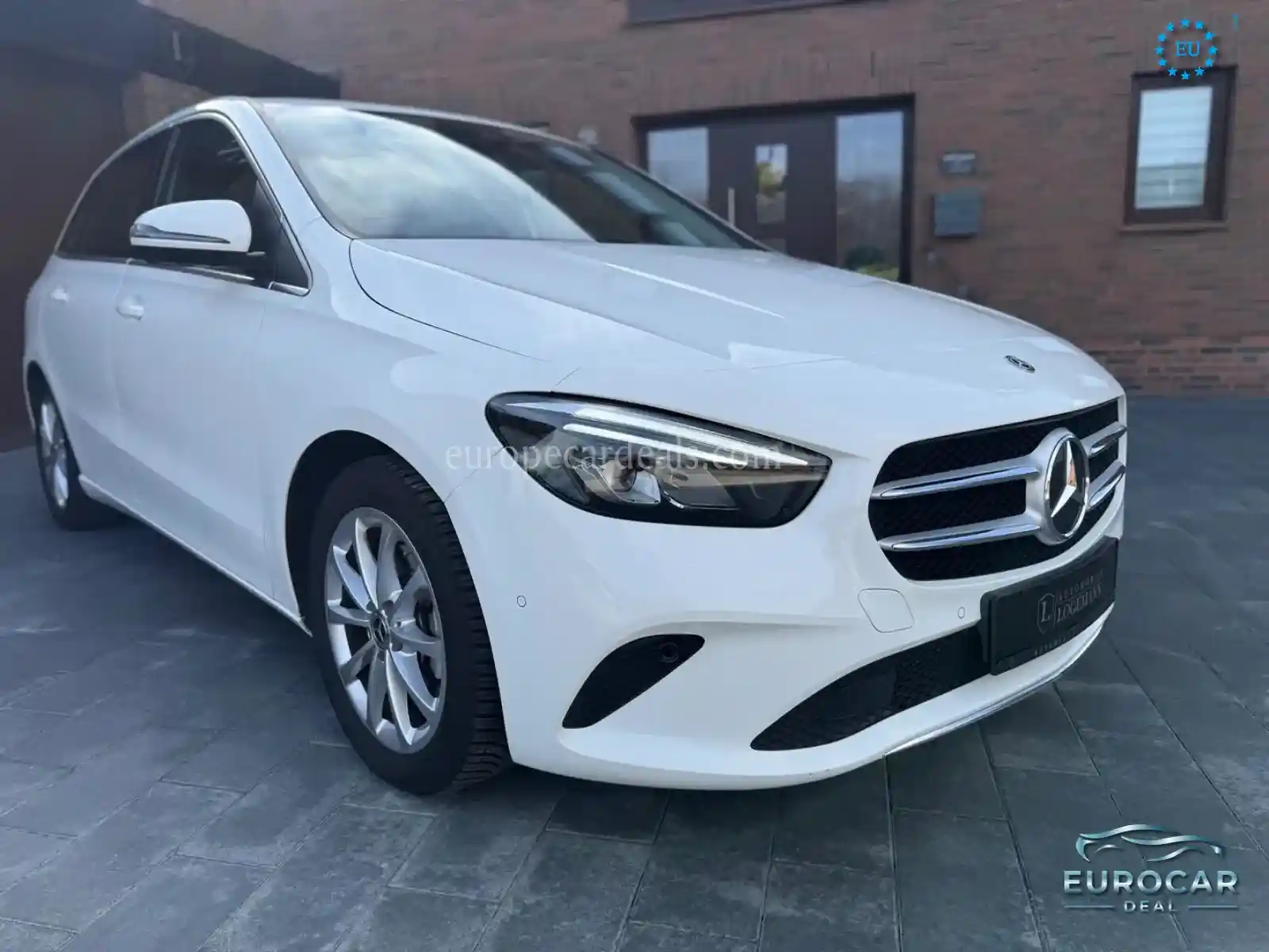 Mercedes-Benz B 200