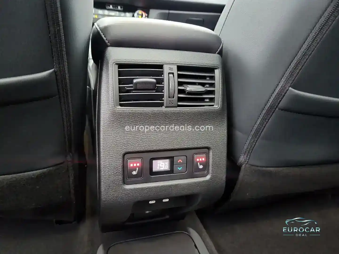 Mitsubishi Plug-in Hybrid Outlander
