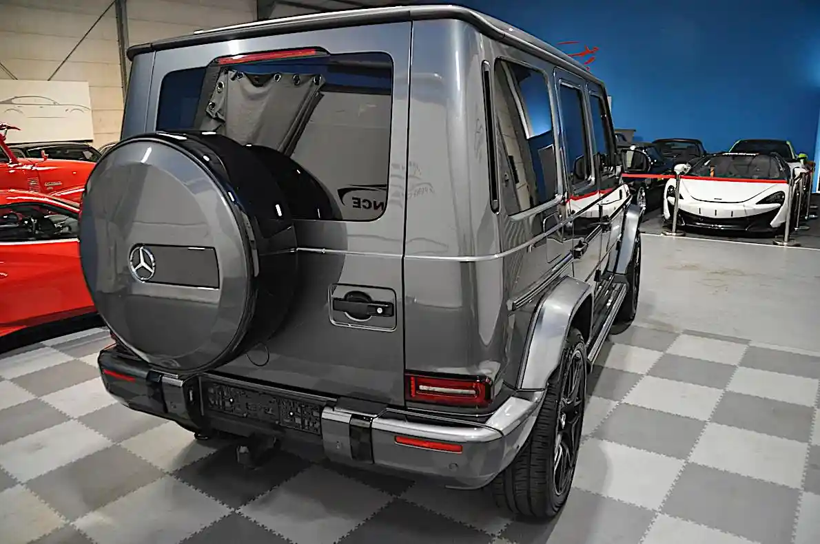 Mercedes-Benz G 500