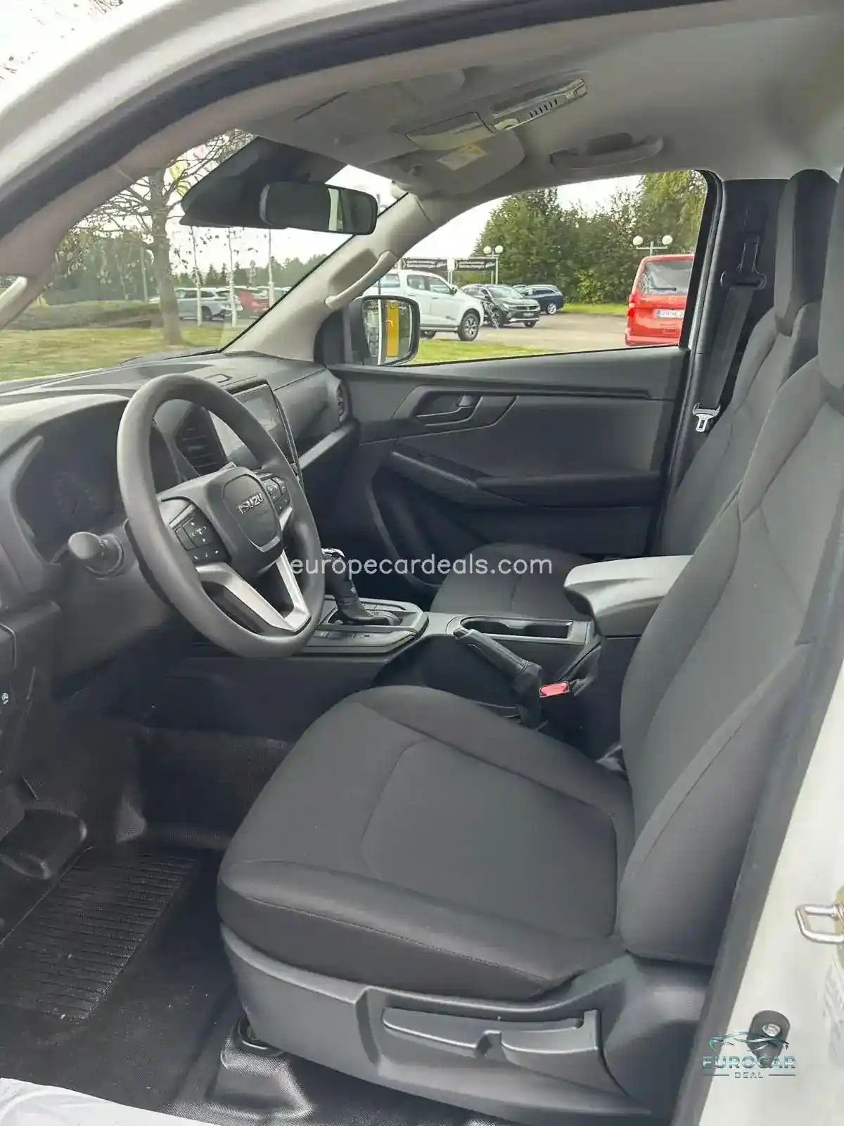 SingleCab L 4×4 *AHK* / *Laderaumwanne*