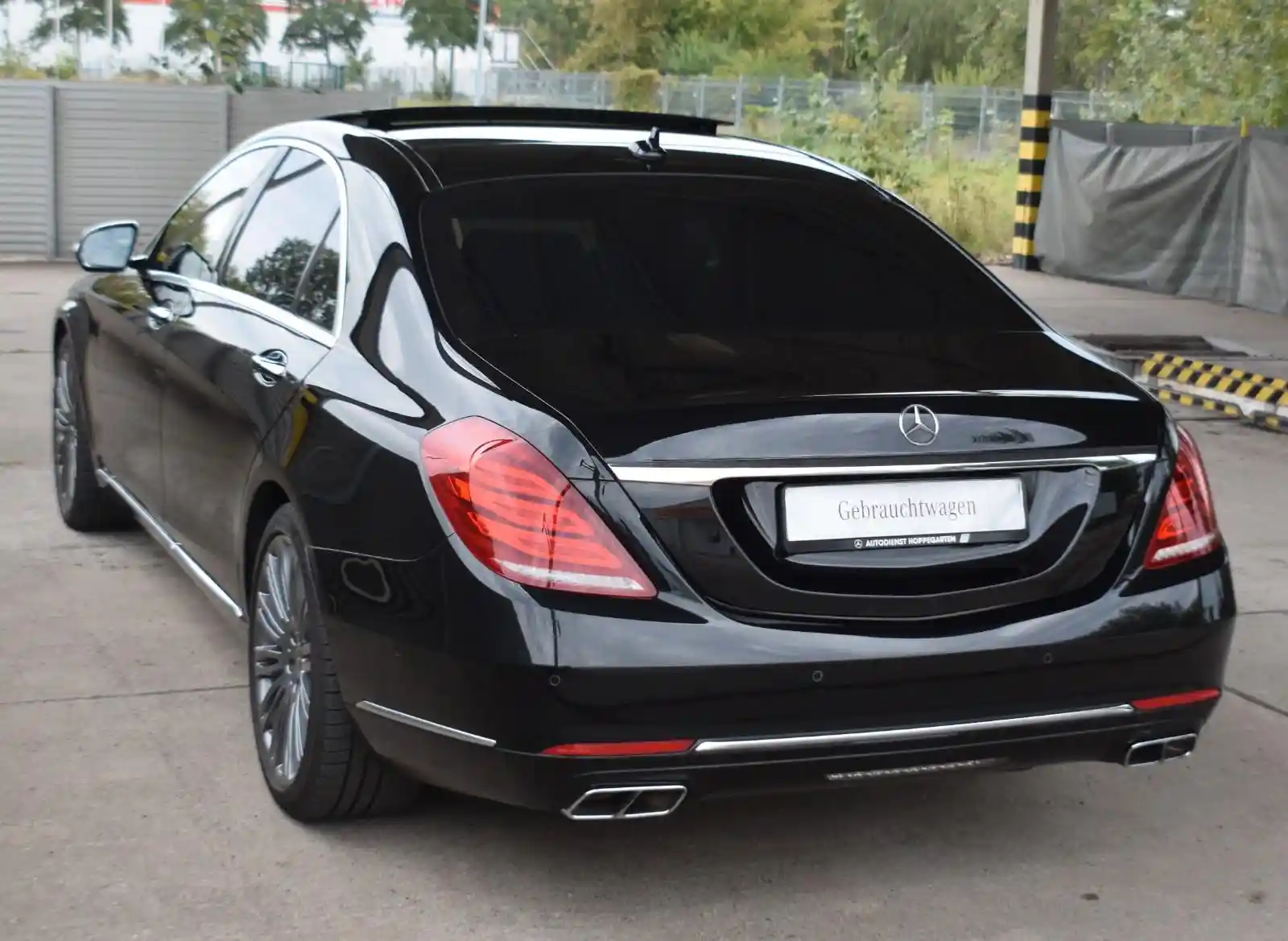 Mercedes-Benz S 600