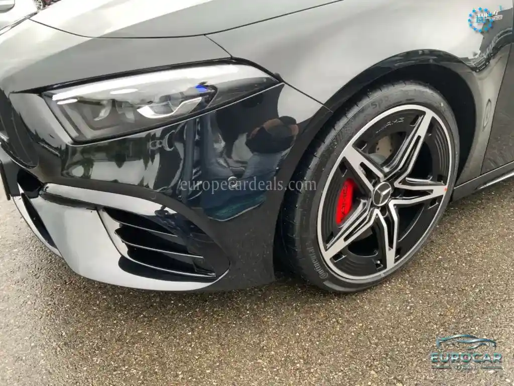 Mercedes-Benz A 45 AMG
