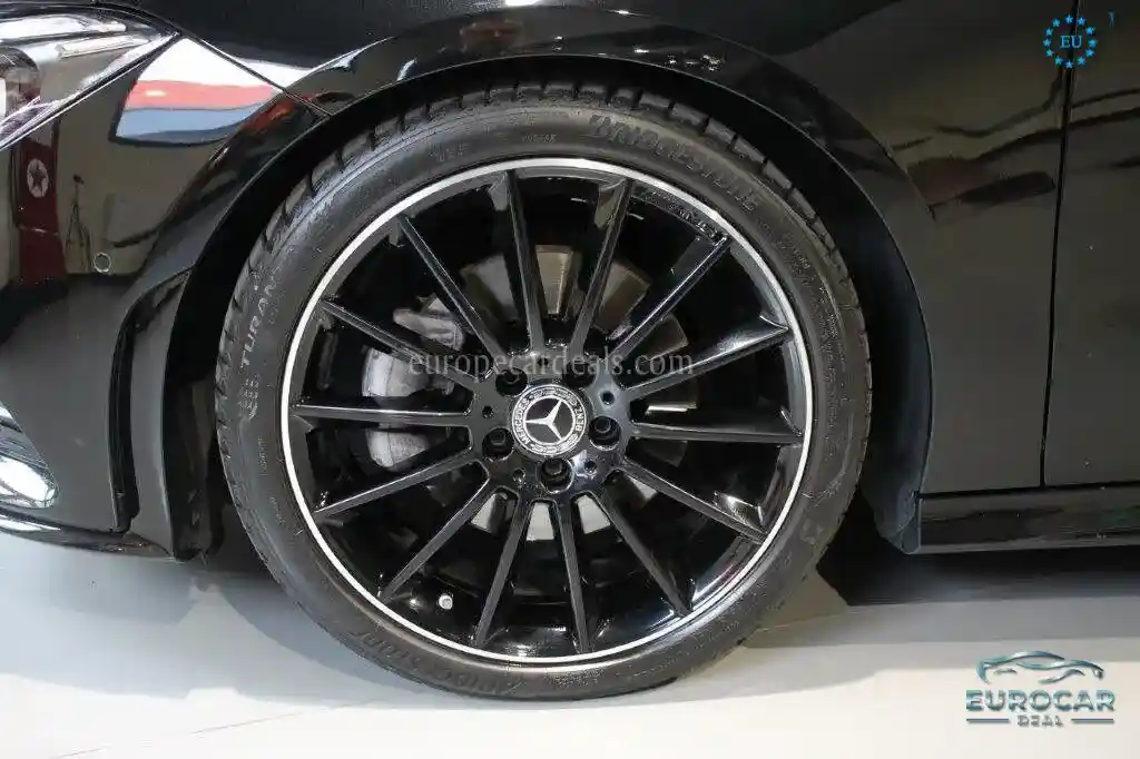 Mercedes-Benz CLA 220 Shooting Brake
