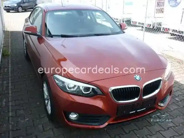 BMW 220