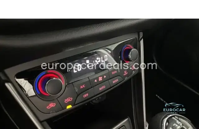 Suzuki (SX4) S-Cross