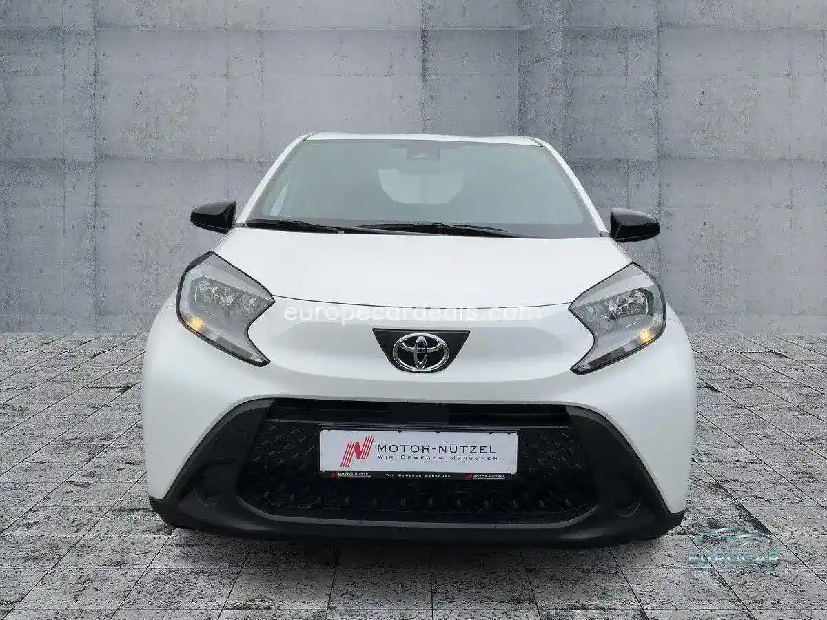 Toyota Aygo (X)