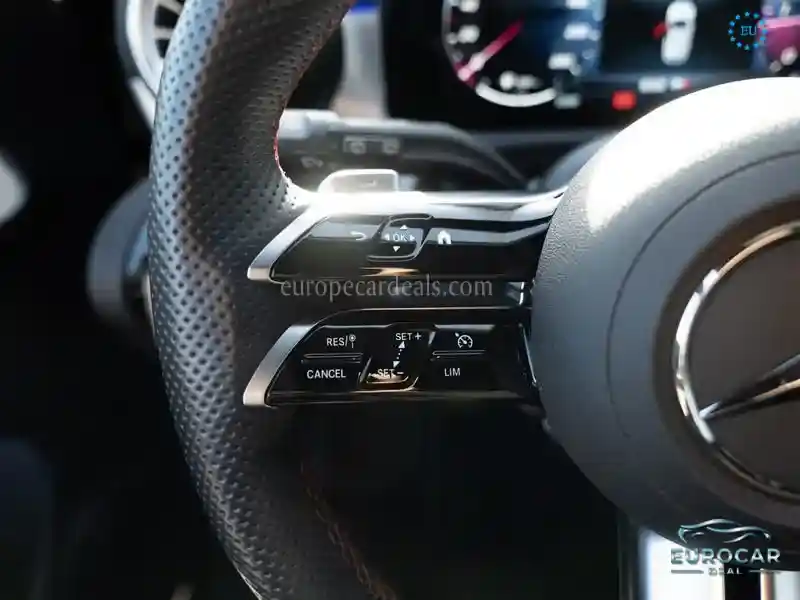 Mercedes-Benz A 220