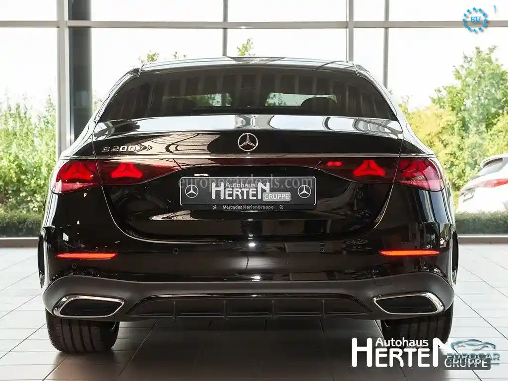 Mercedes-Benz E 200