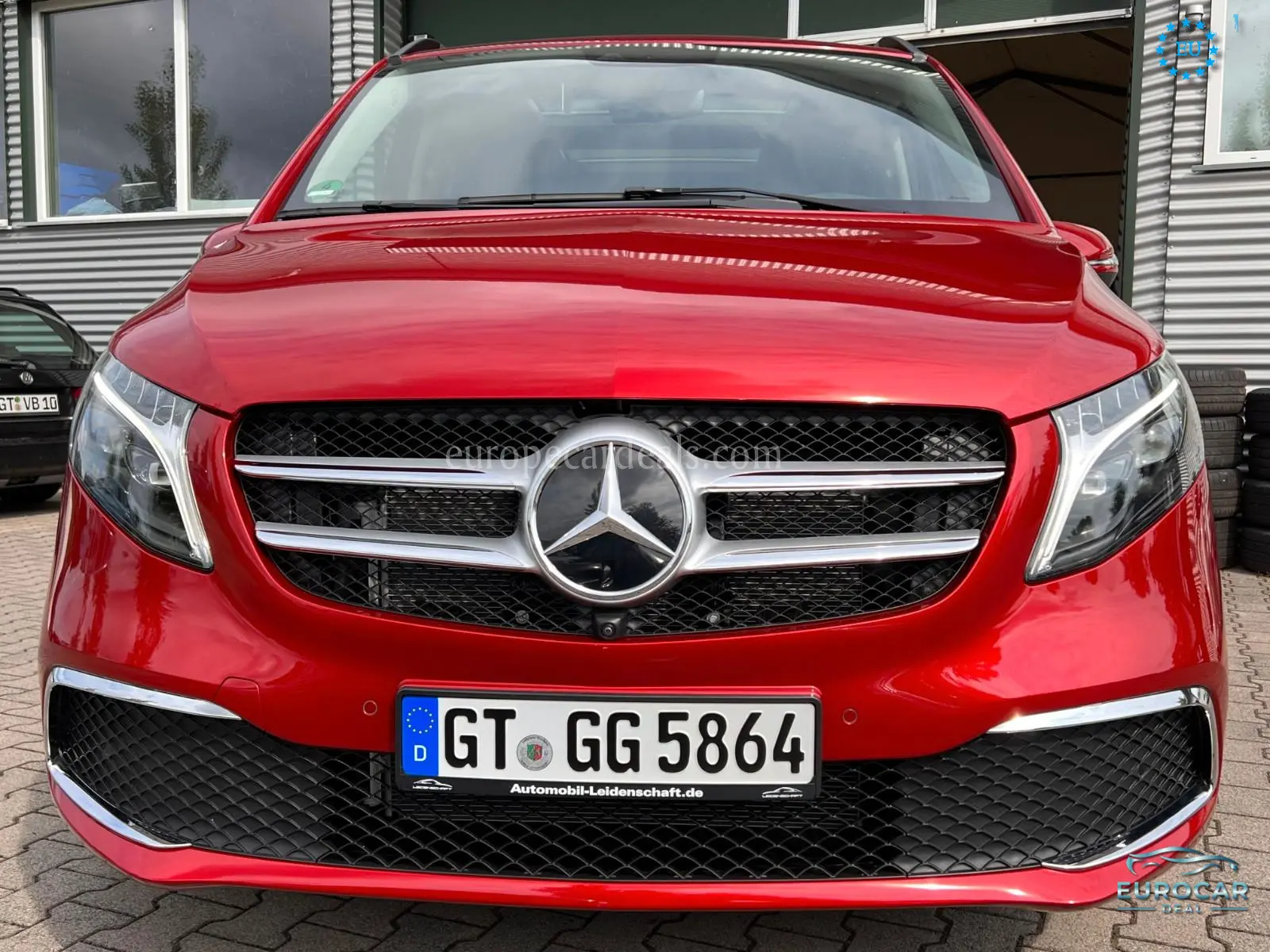Mercedes-Benz V 220