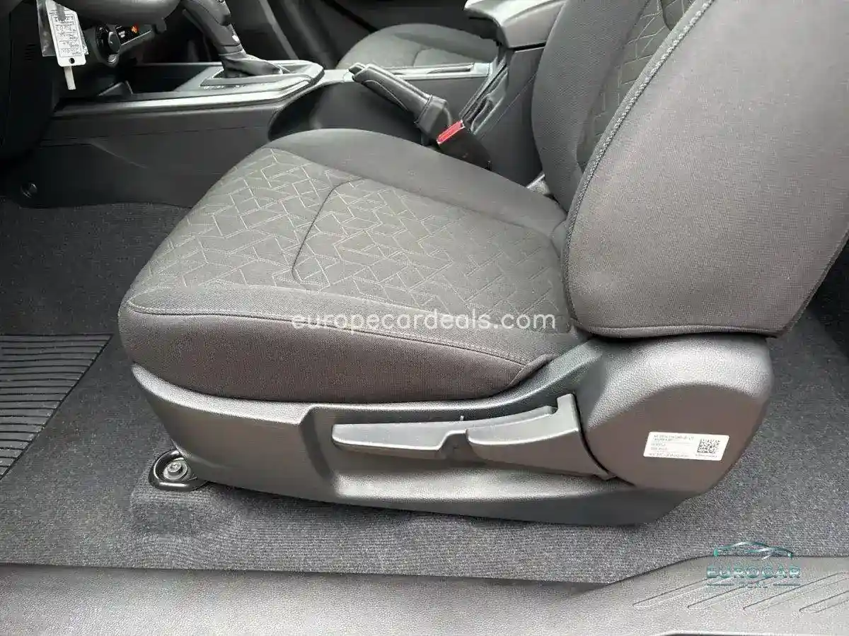 1.9 D EXTENDED CAB LS 4WD AT MY25