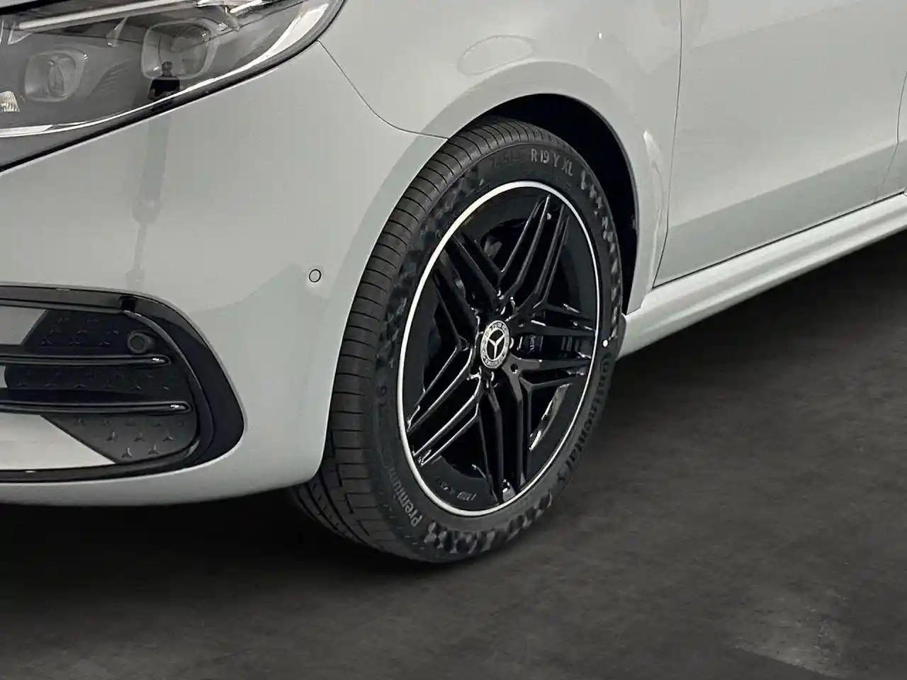 Mercedes-Benz V 300