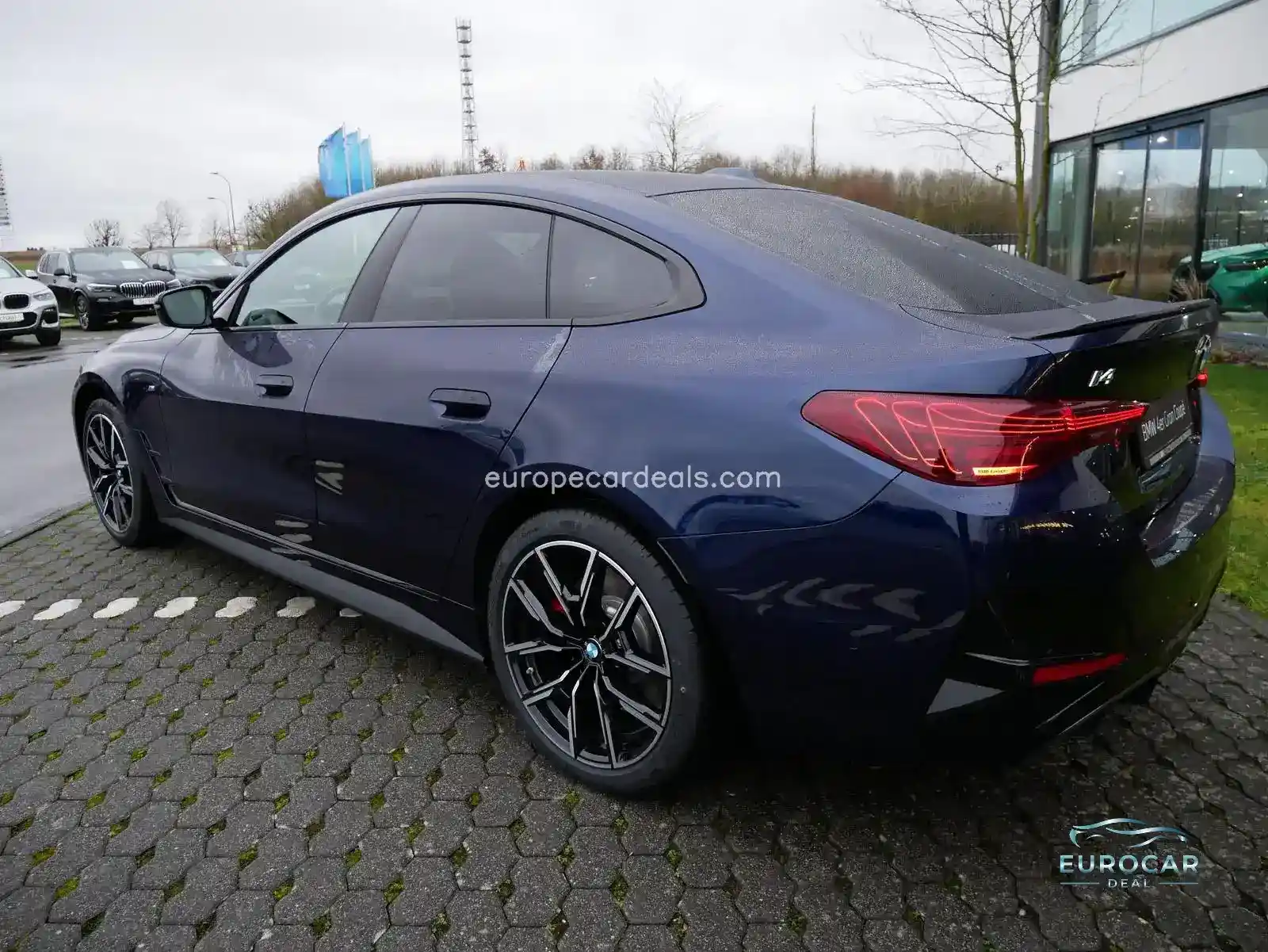 BMW i4