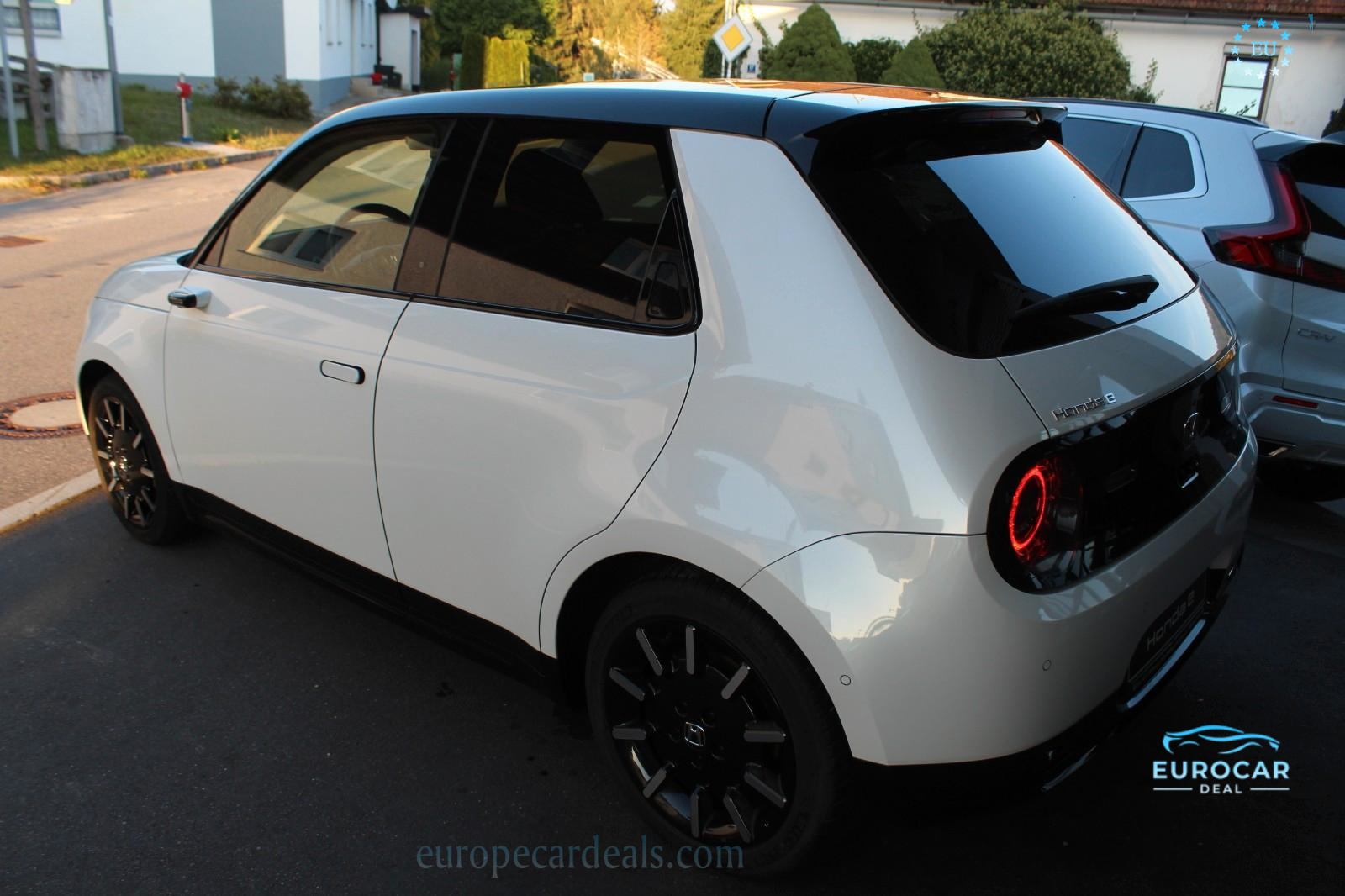 Honda e