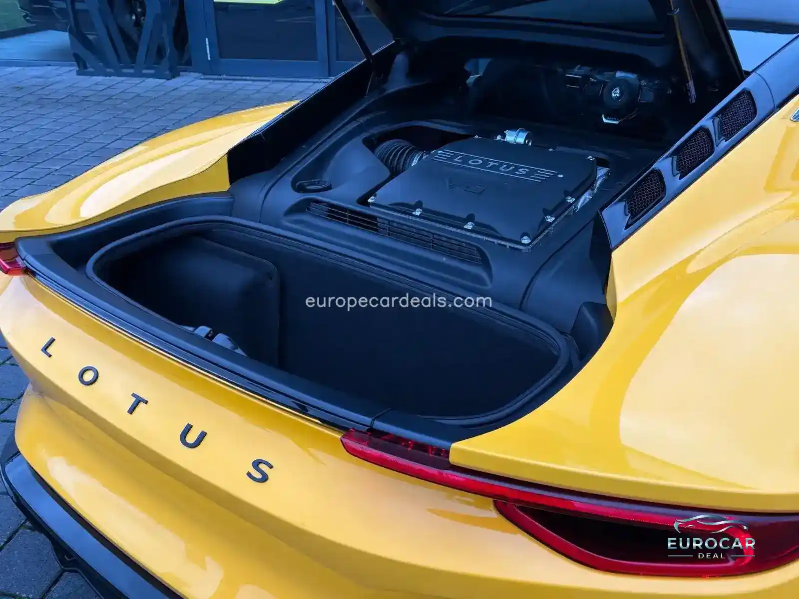 Lotus Emira