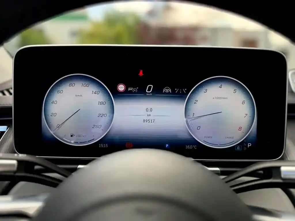 Mercedes-Benz S 500