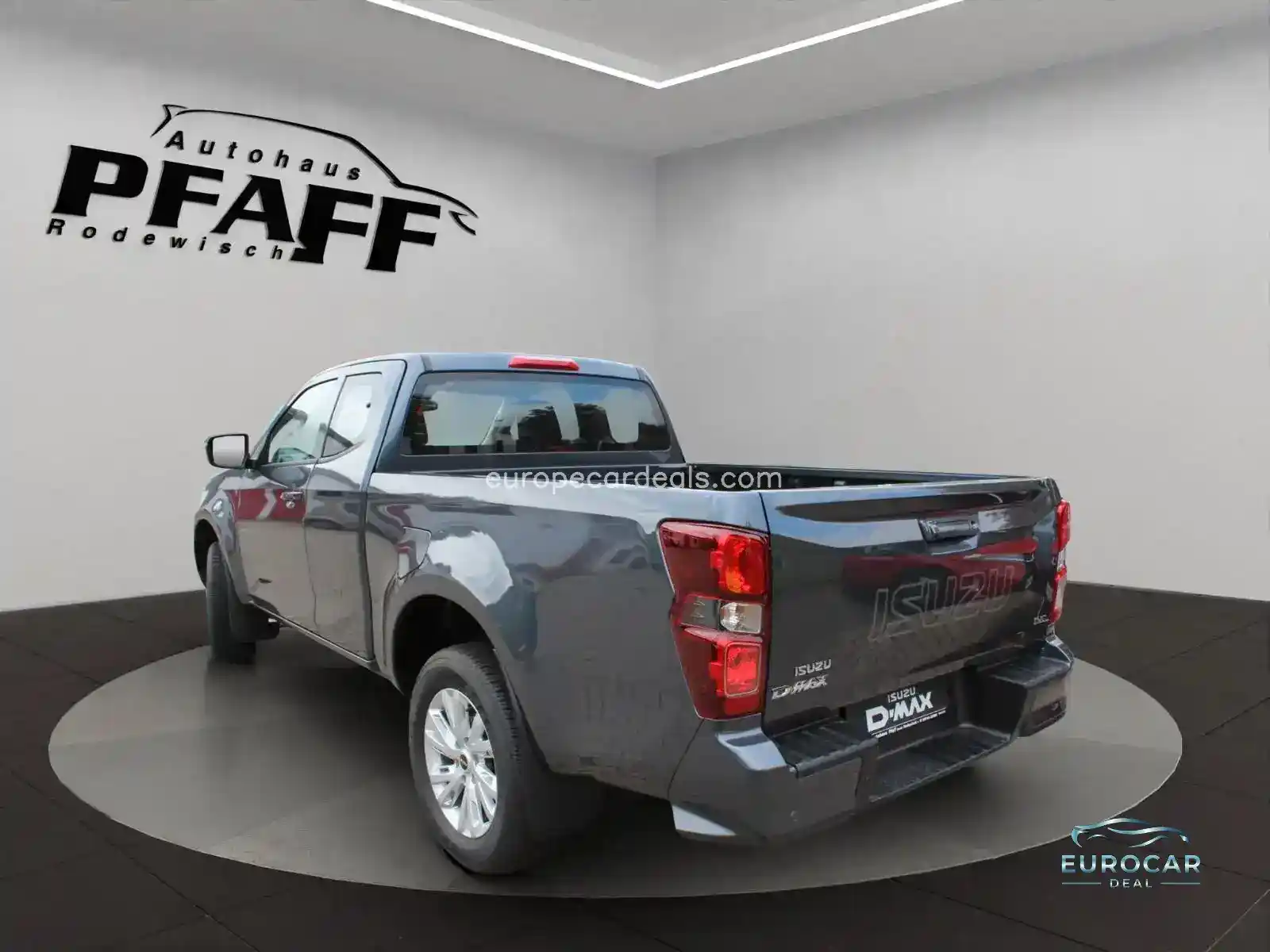 Space Cab 4×4 LS | VERFÜGBAR