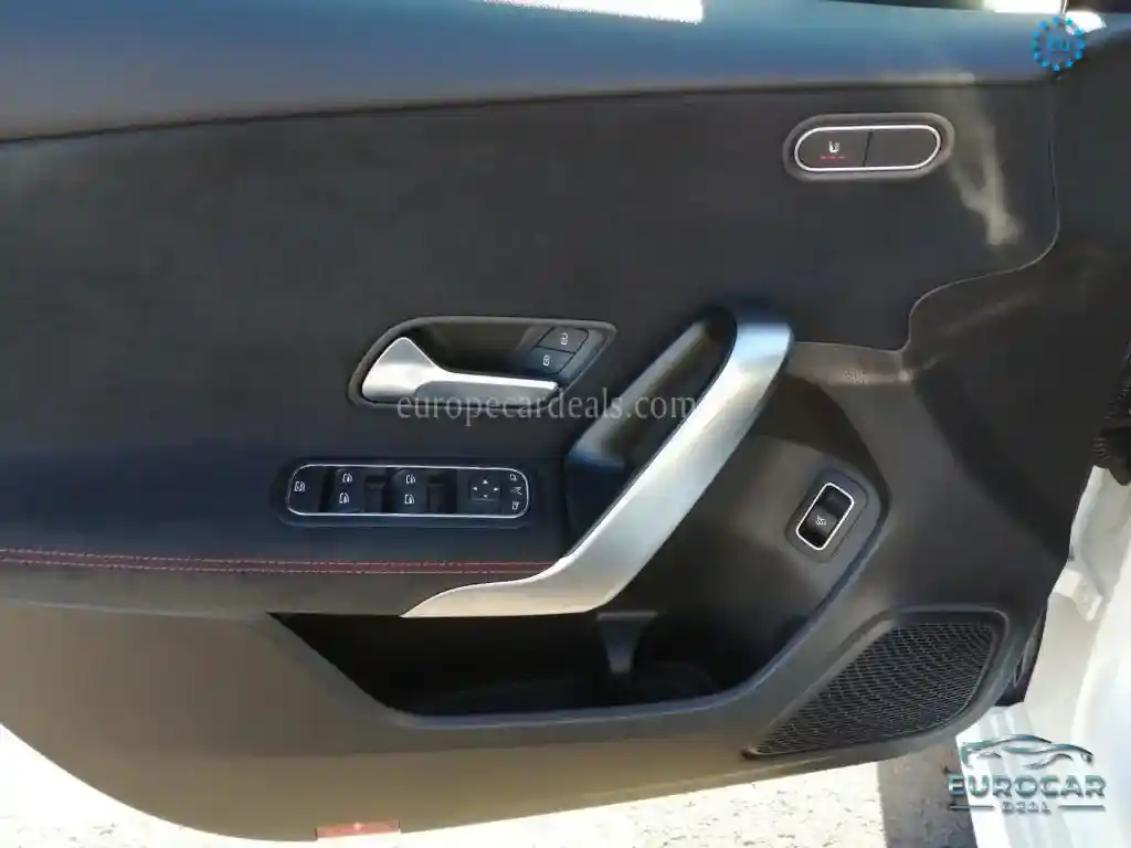 Mercedes-Benz A 35 AMG