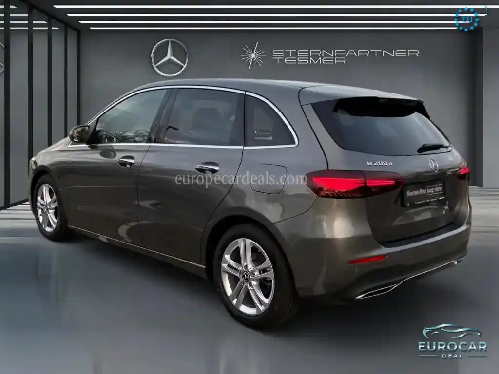 Mercedes-Benz B 200