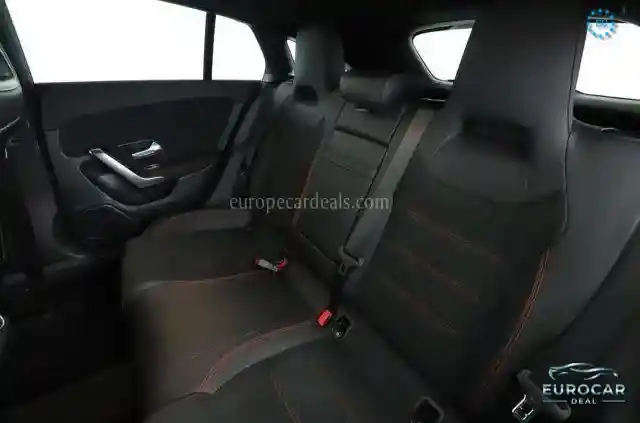 Mercedes-Benz CLA 220 Shooting Brake
