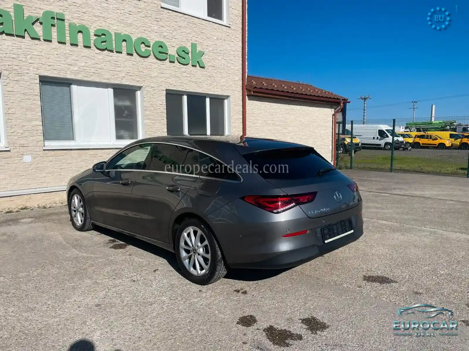 Mercedes-Benz CLA 200
