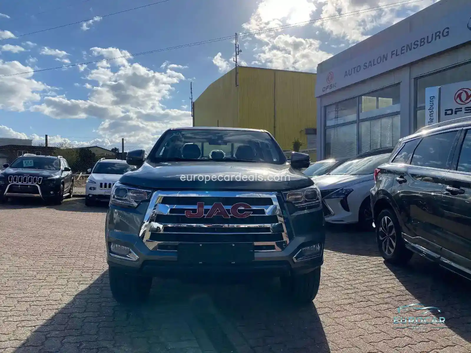JAC 8 Pro