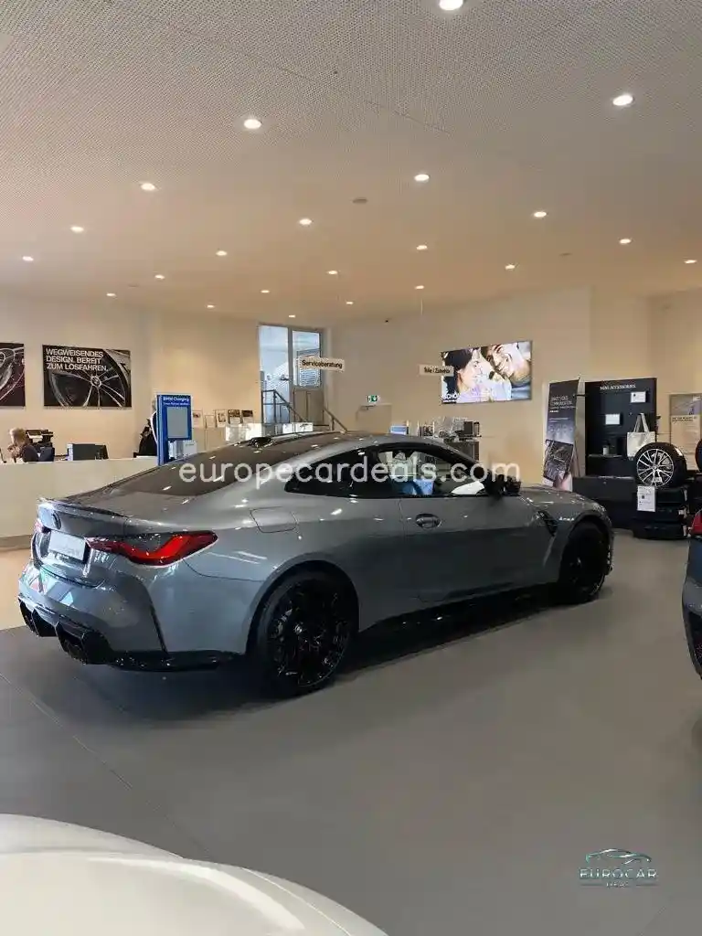 BMW M4