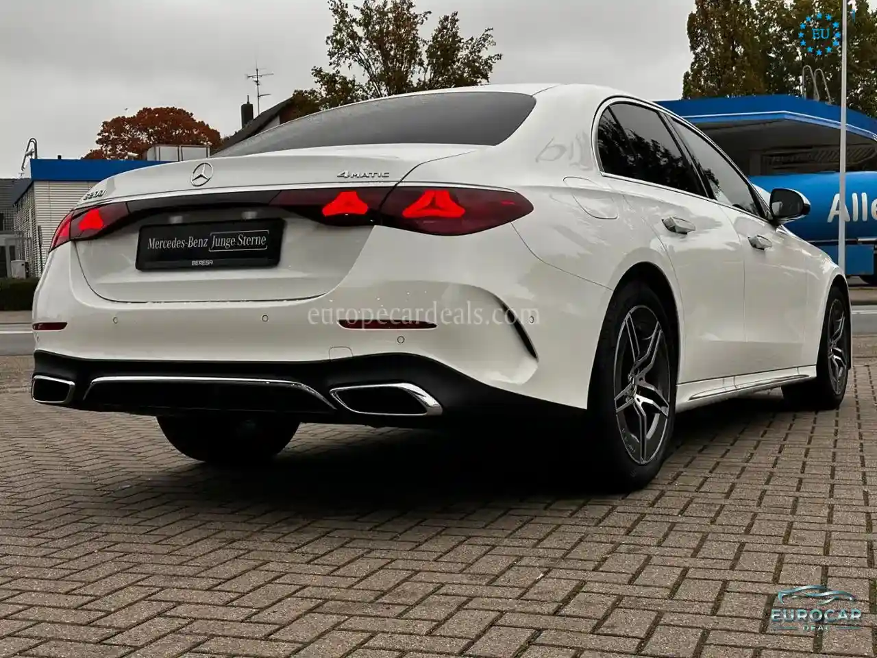 Mercedes-Benz E 200