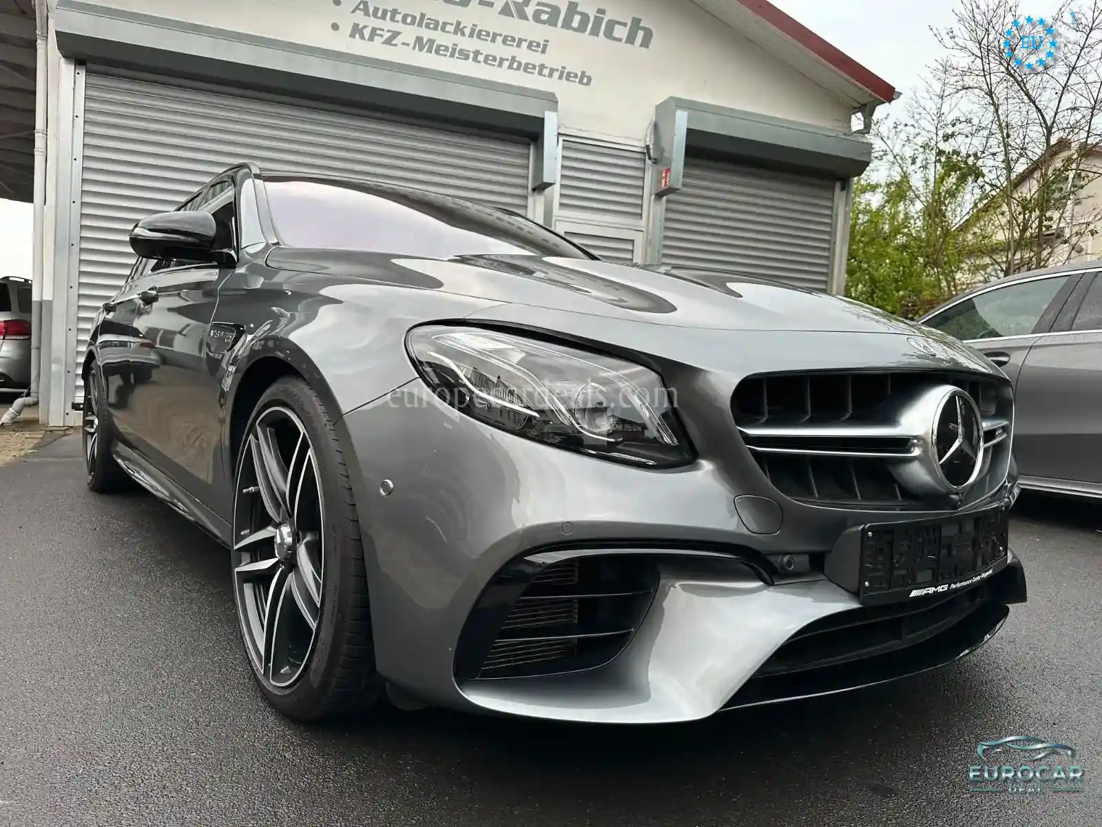 Mercedes-Benz E 63 AMG