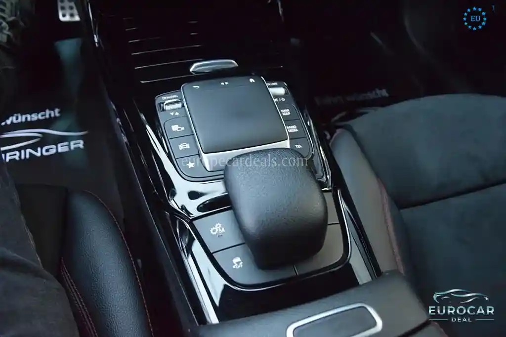 Mercedes-Benz A 35 AMG
