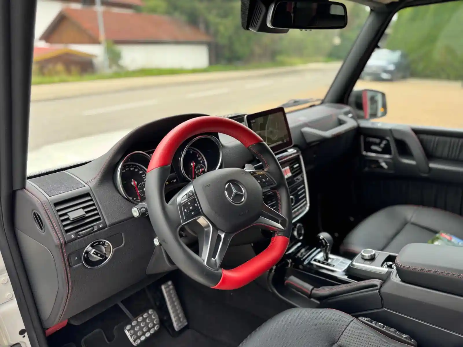 Mercedes-Benz G 500