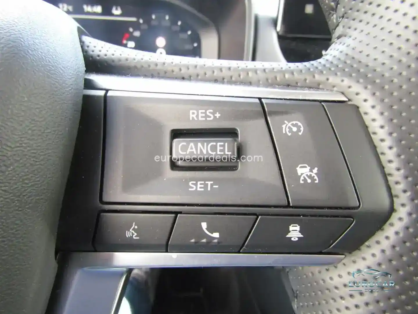 Mitsubishi Plug-in Hybrid Outlander