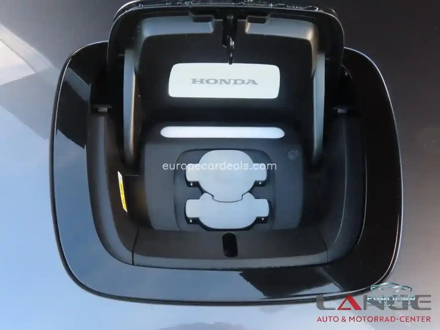 Honda e