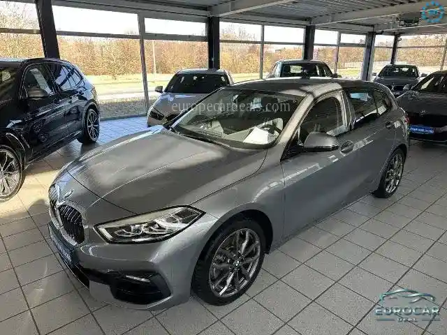 BMW 120